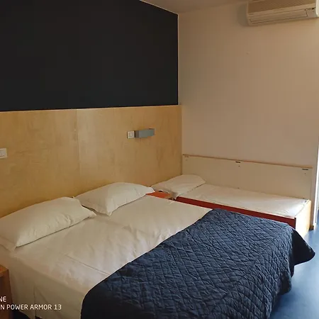 Ξενοδοχείο Firenze 3*
