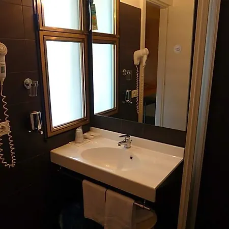 Firenze 3* Μπιμπιόνε